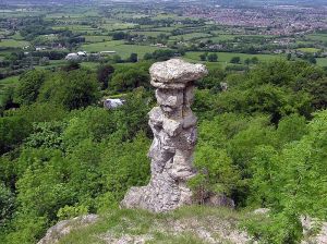 Devils.chimney.at.leckhampton.arp